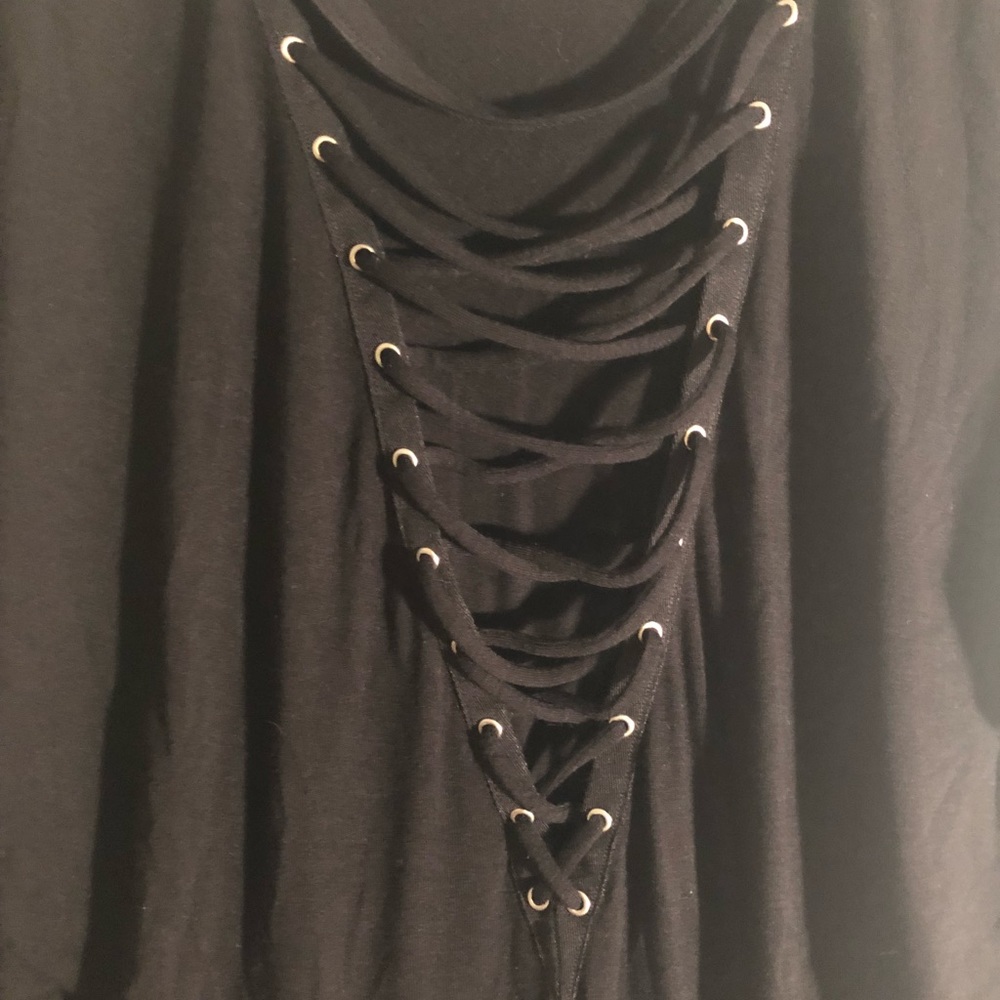 Express Oversized Tee - Picture 2 of 3